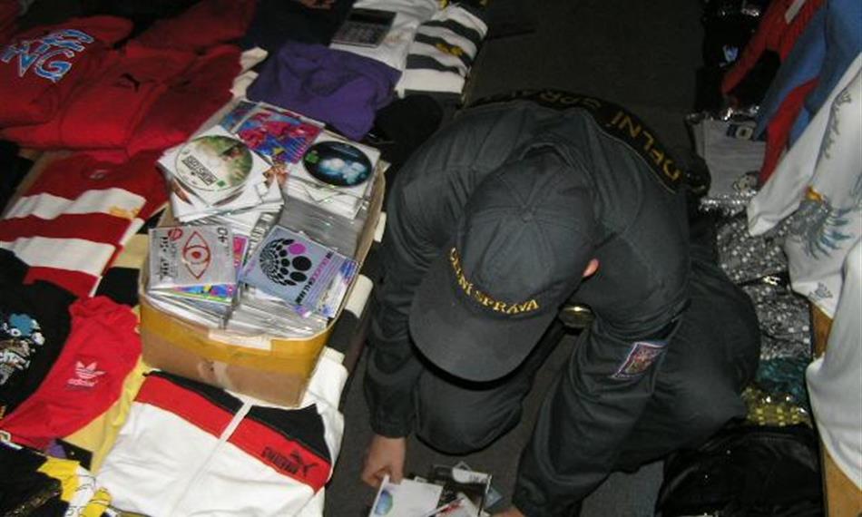 2011-4-4-122padělky 9.JPG